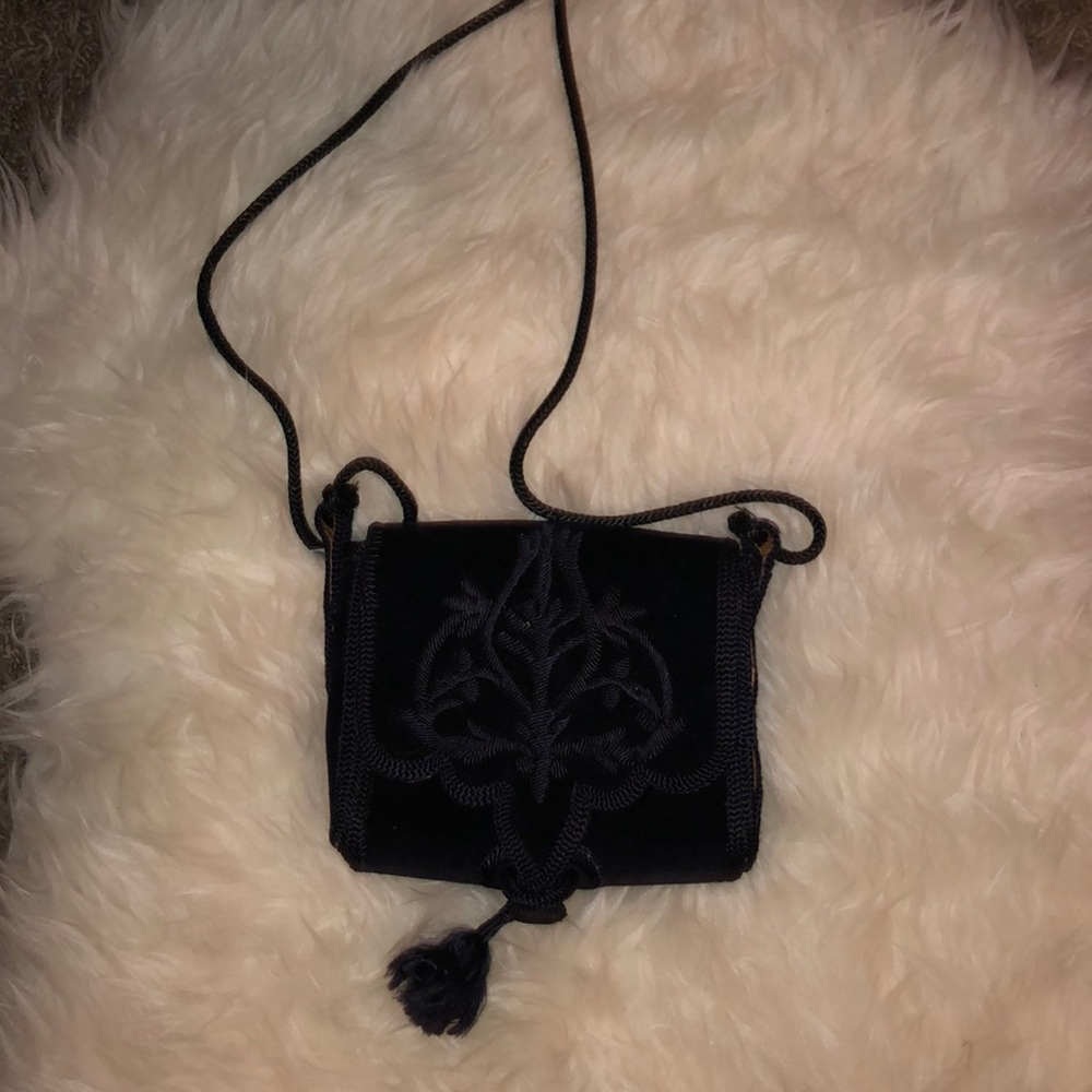 Vintage velvet embroidered crossbody